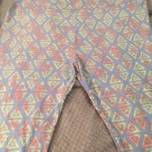💕BEAUTIFUL BRAND NEW LULAROE TC LEGGINGS💕